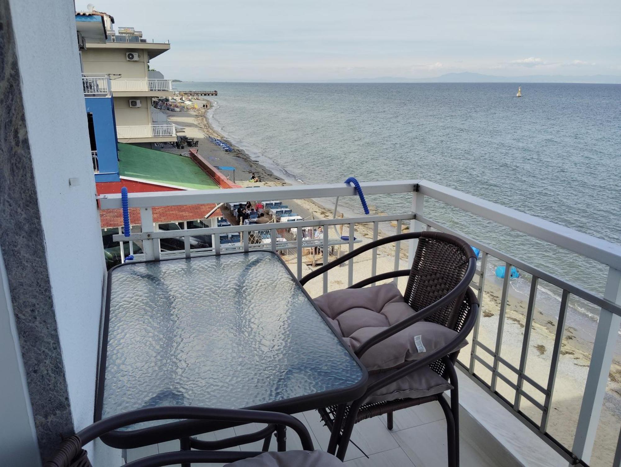 Gold Sand Apartments Paralia Katerinis Exterior photo