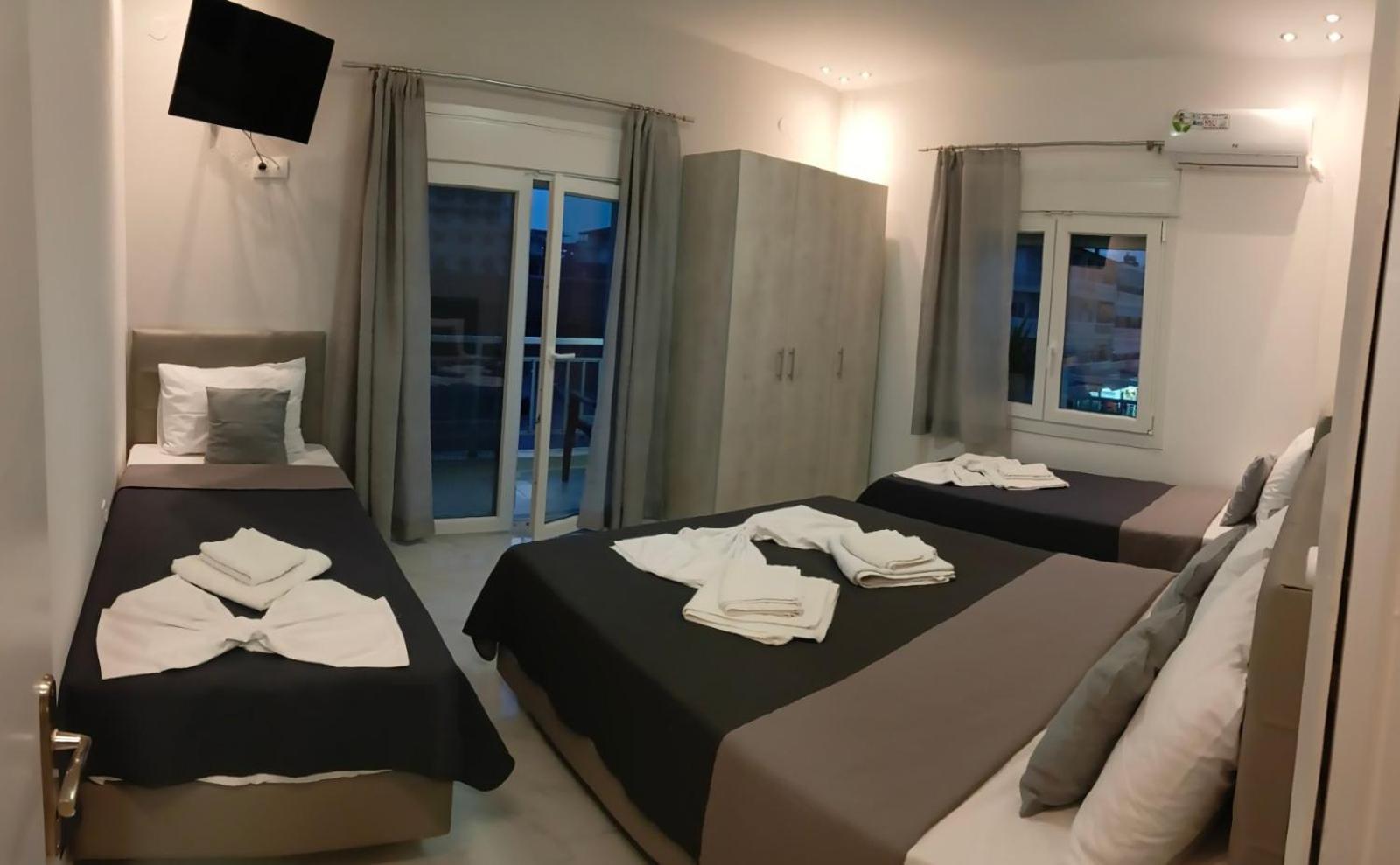 Gold Sand Apartments Paralia Katerinis Exterior photo