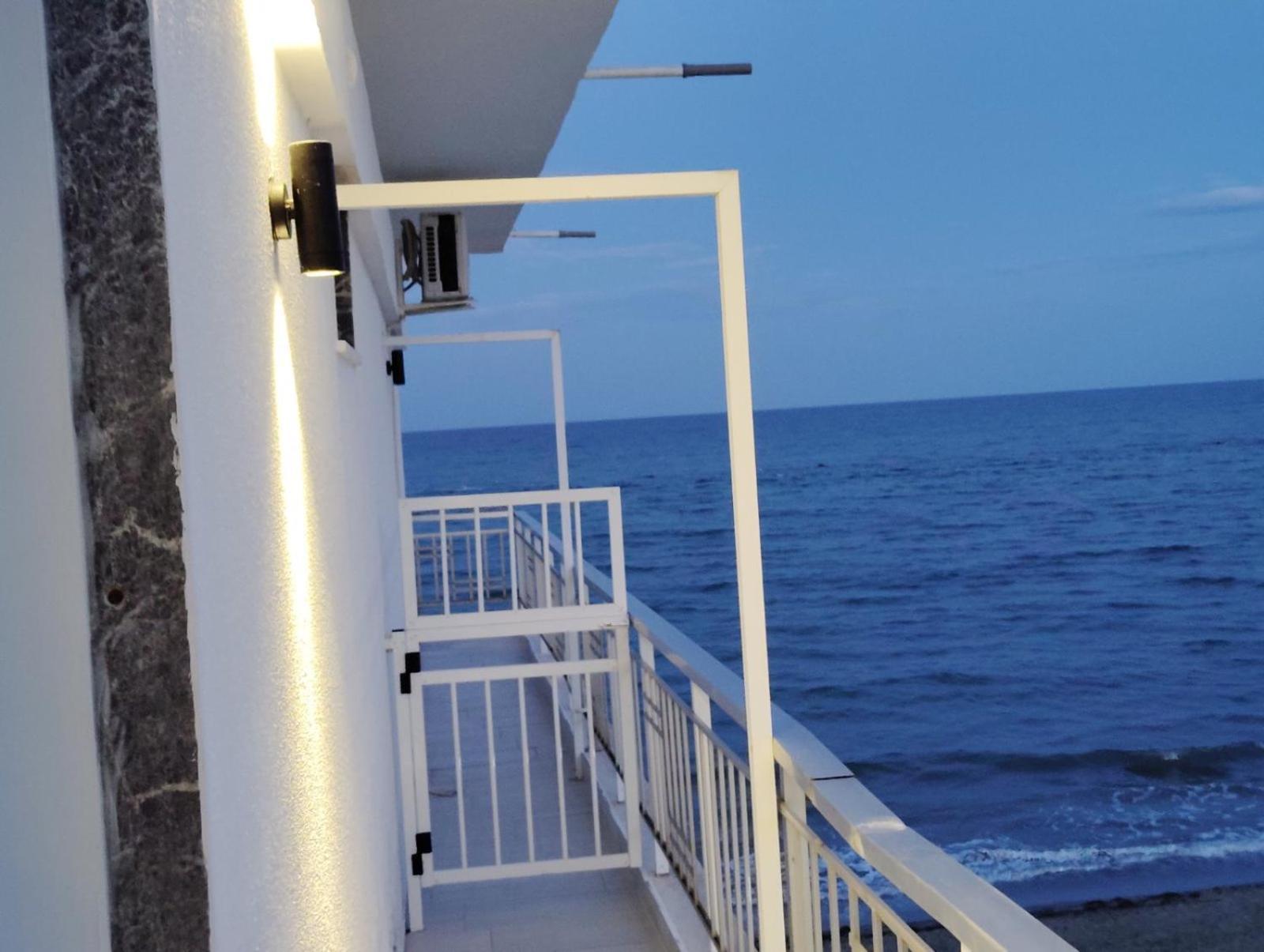 Gold Sand Apartments Paralia Katerinis Exterior photo